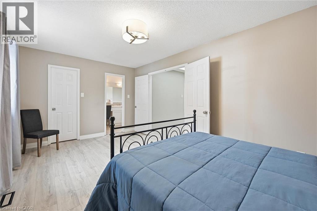 #38 5255 LAKESHORE Road - 30