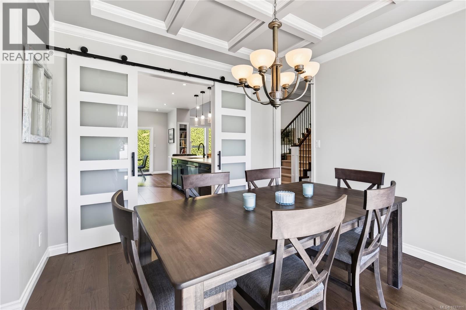 5547 Sunridge Pl, Nanaimo