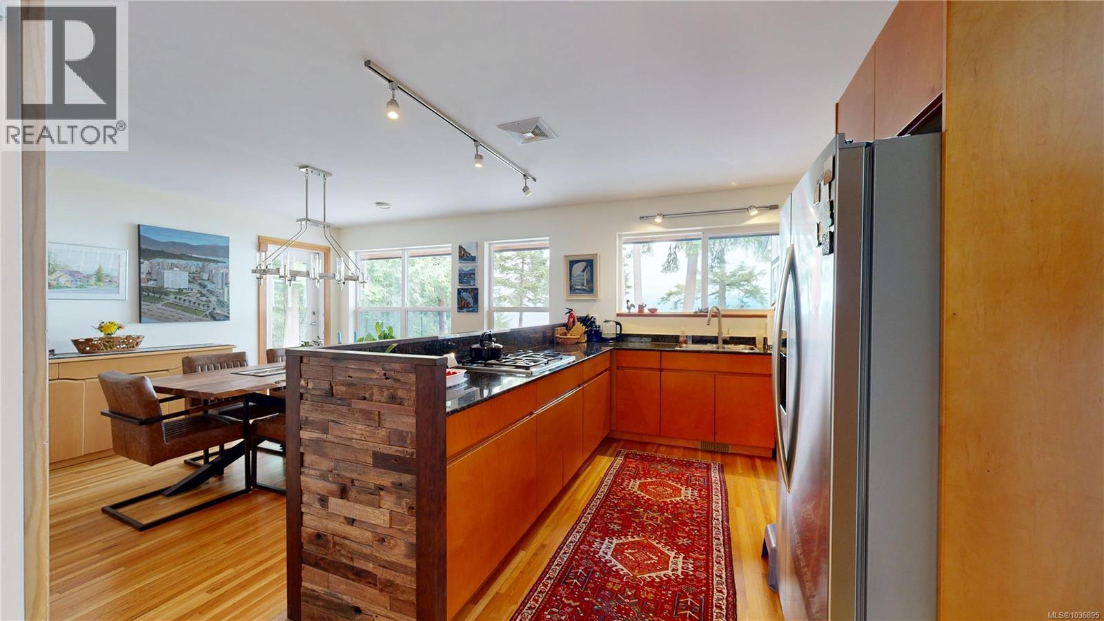 671 Horseshoe Rd - 4