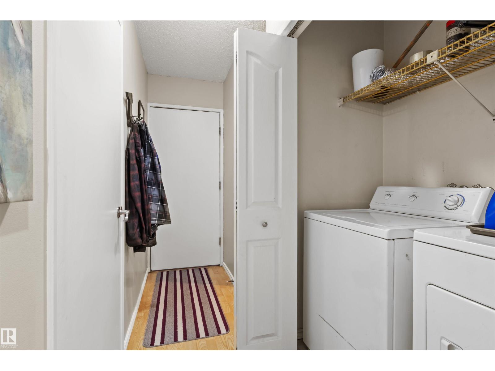 #6 3803 76 ST NW - 18