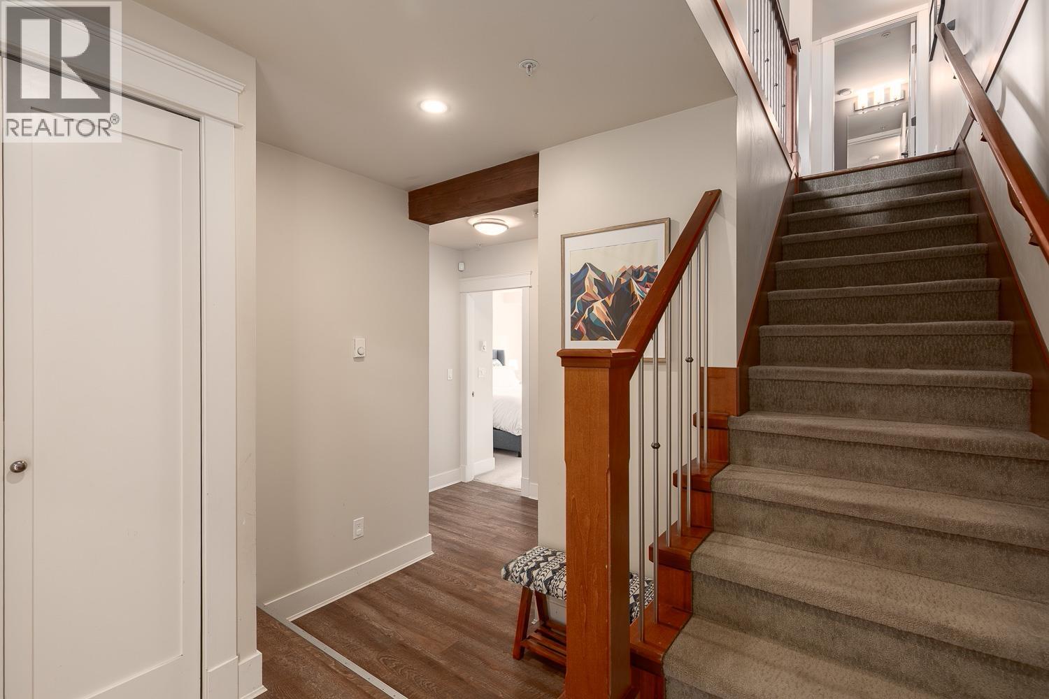 1077 SALSBURY DRIVE, Vancouver