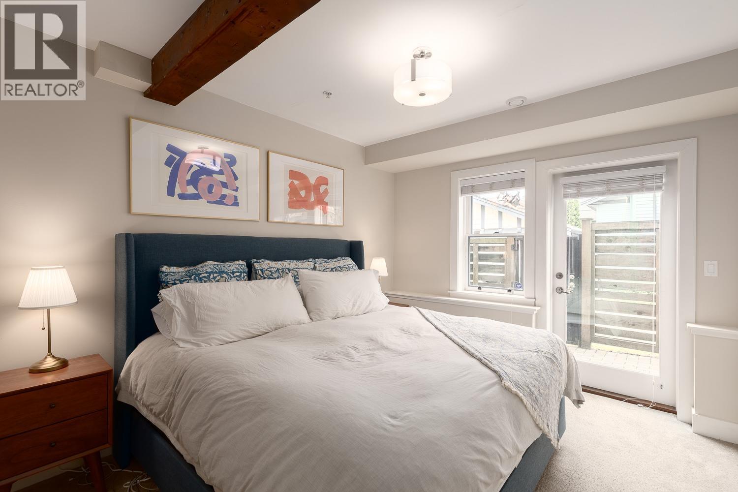 1077 SALSBURY DRIVE, Vancouver
