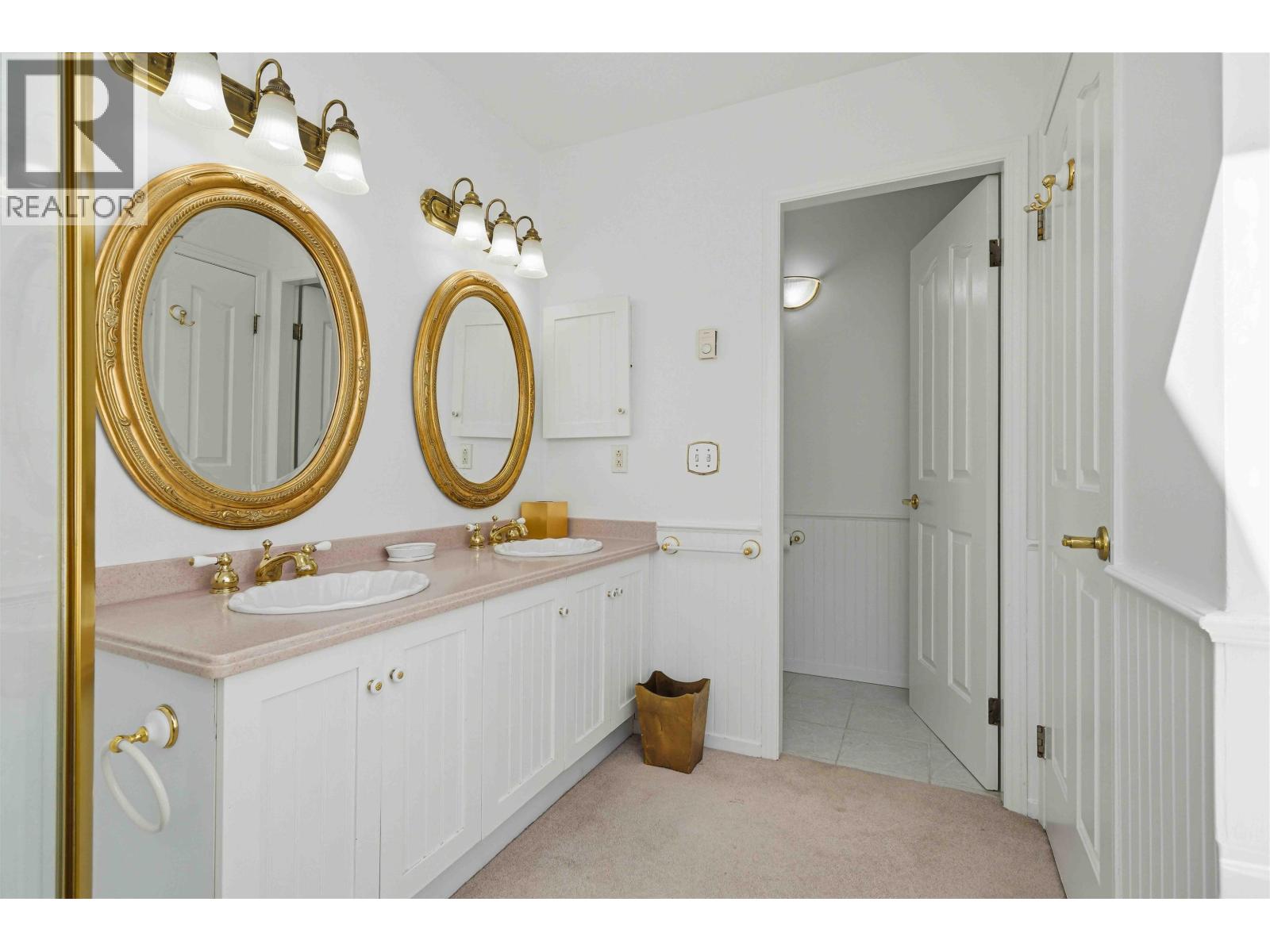 5 1925 INDIAN RIVER CRESCENT, North Vancouver