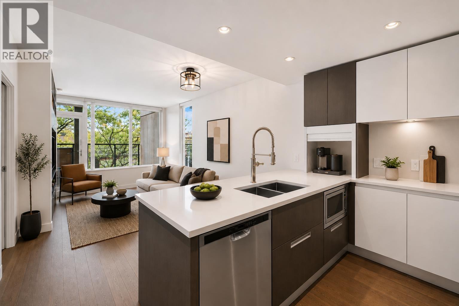 217 288 1ST Avenue - main photo