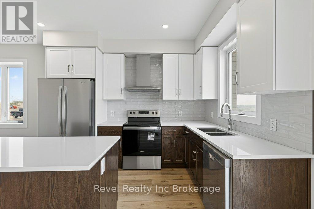 327 KADING CRESCENT - 11
