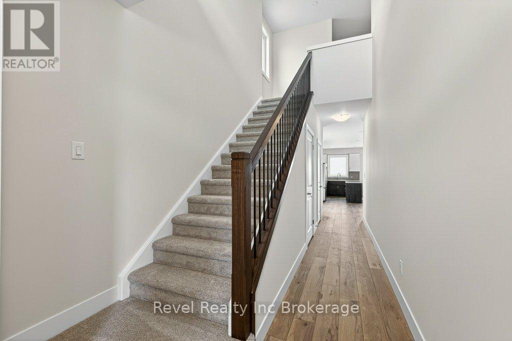 327 KADING CRESCENT - 5