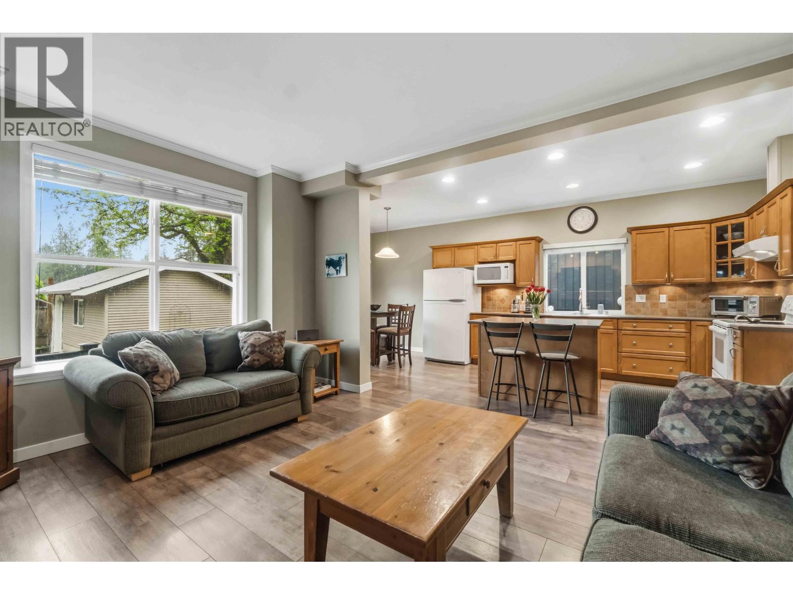 Thumbnail 16