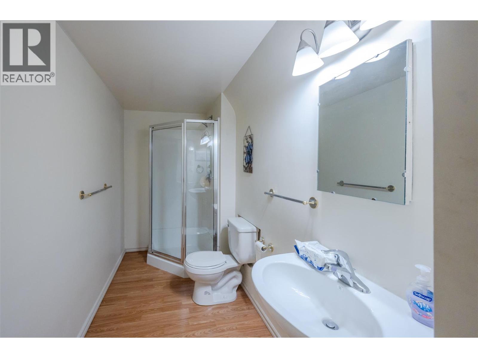  808 Vedette Drive, Penticton