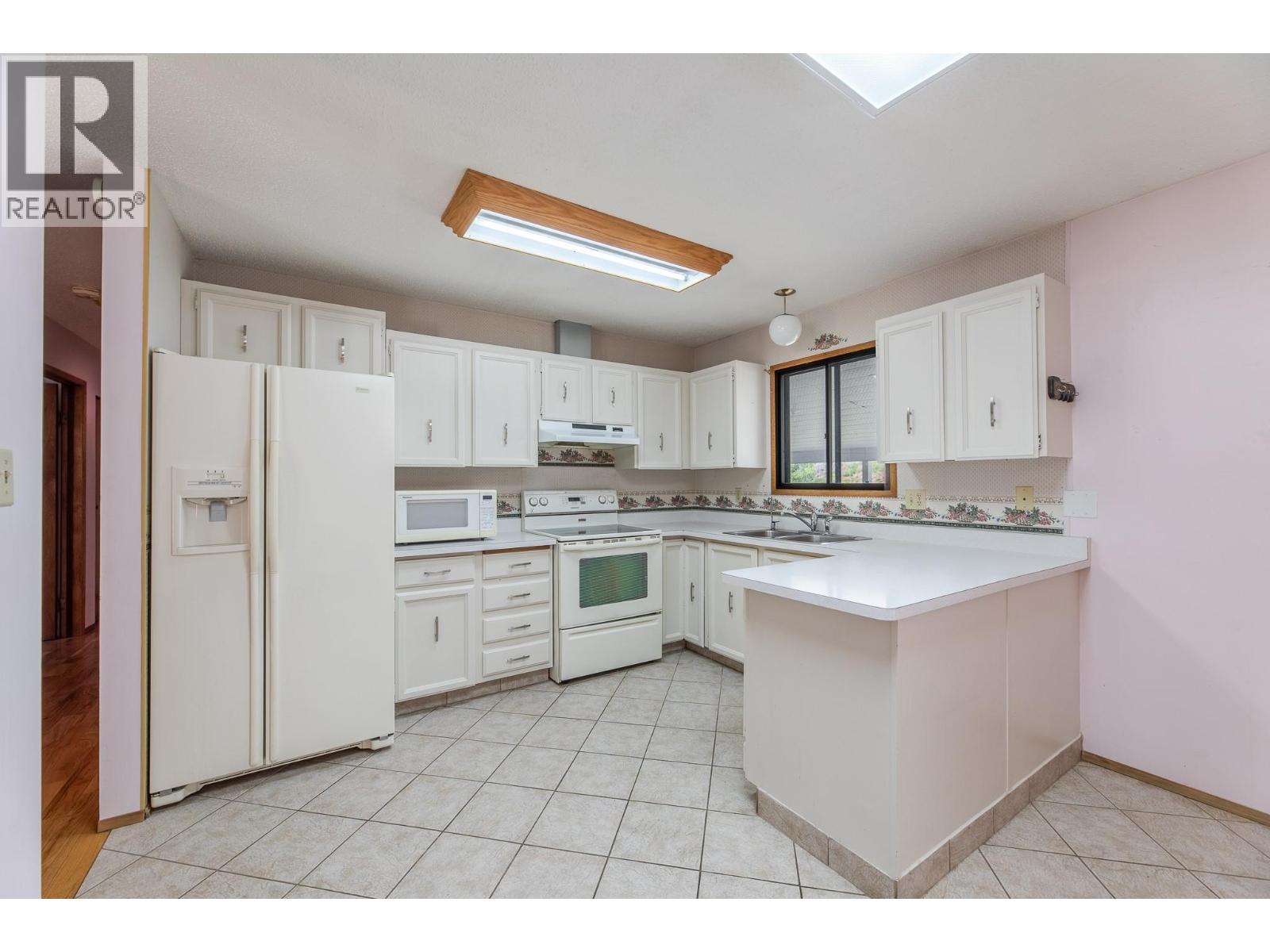 12608 Ganzeveld Avenue - 8