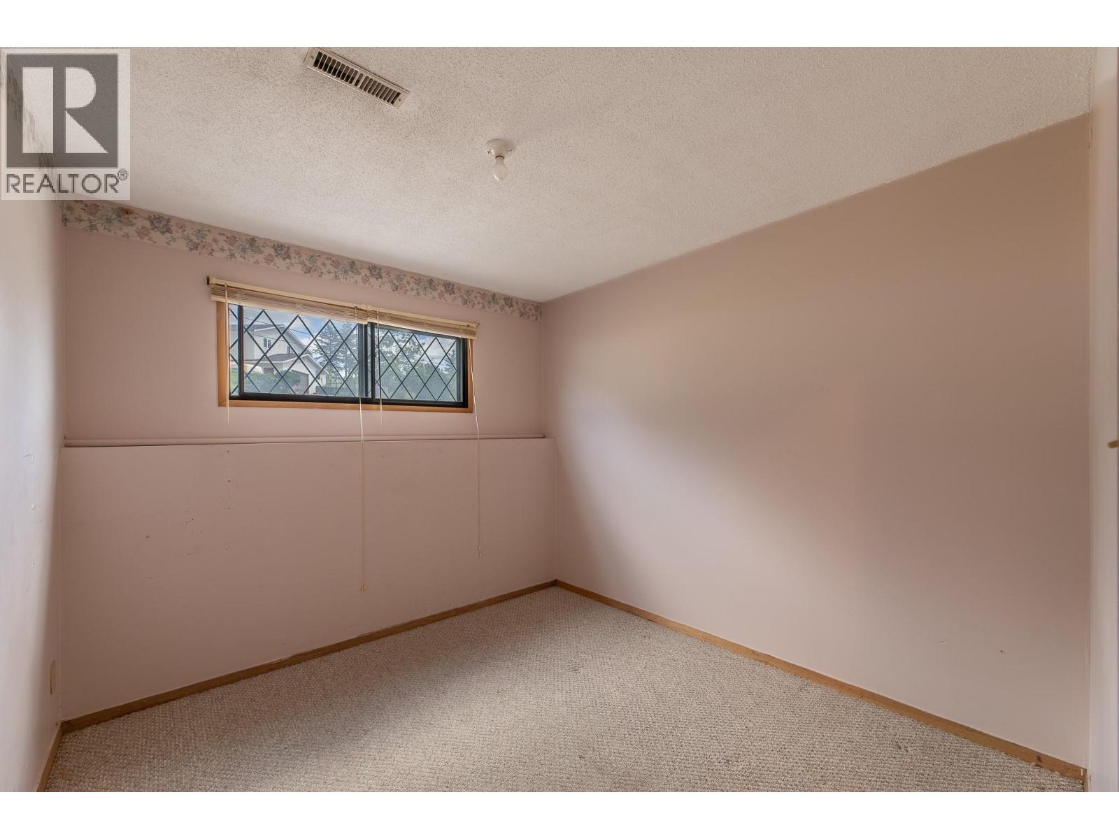 12608 Ganzeveld Avenue - 19