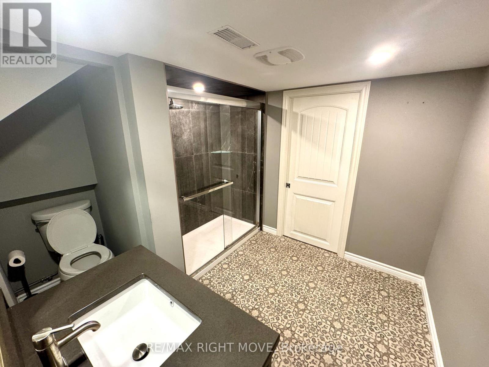 234 OAK STREET - 26
