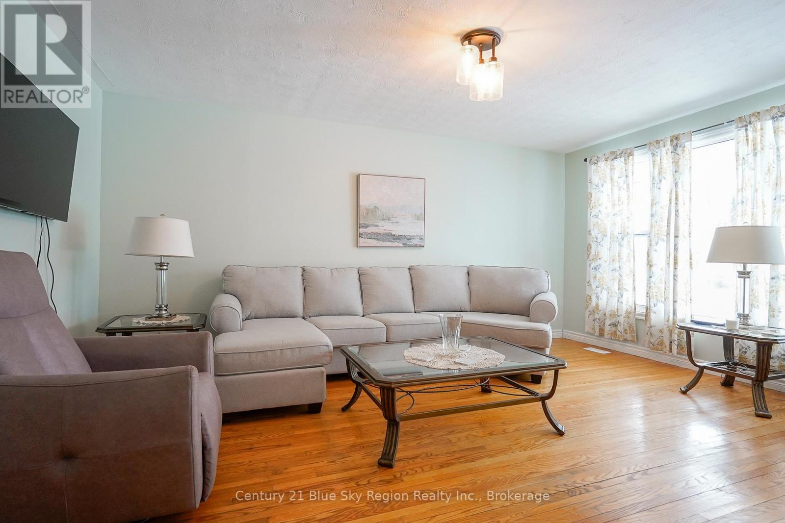 14 MARSHALL PARK DRIVE - 6
