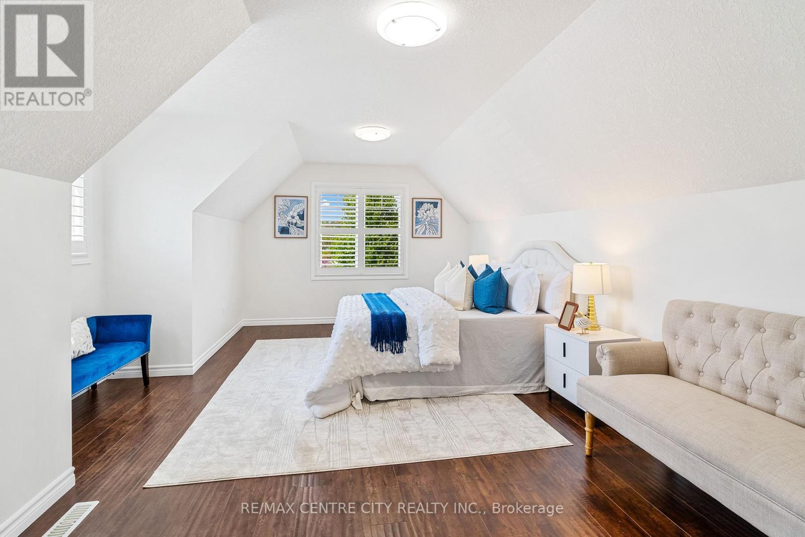 1420 HOWLETT CIRCLE - 24
