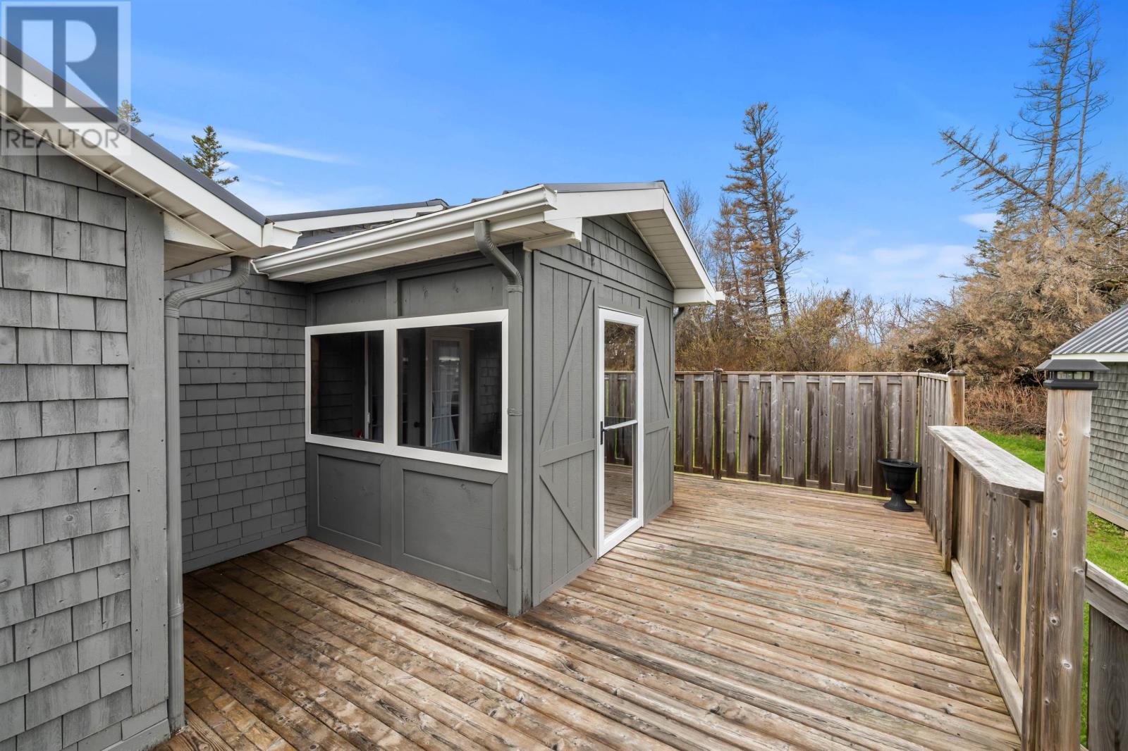 56 Spruce Lane - 26