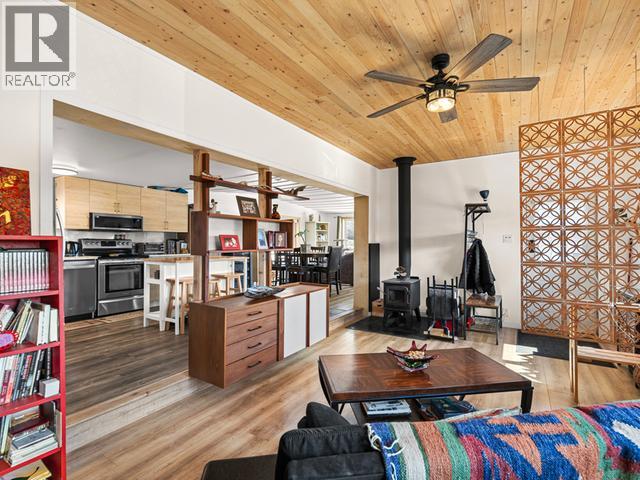 1-200 LOBIRD ROAD - 5