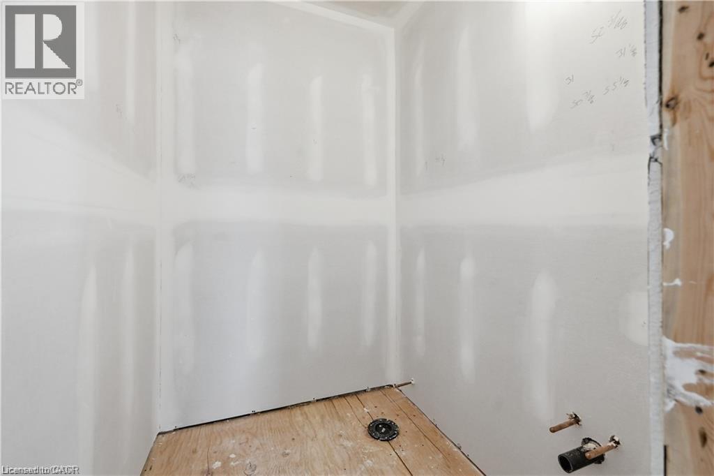 280 E WILSON Street E Unit# 103, Ancaster, Ontario, L9G2B9 — Photo 4