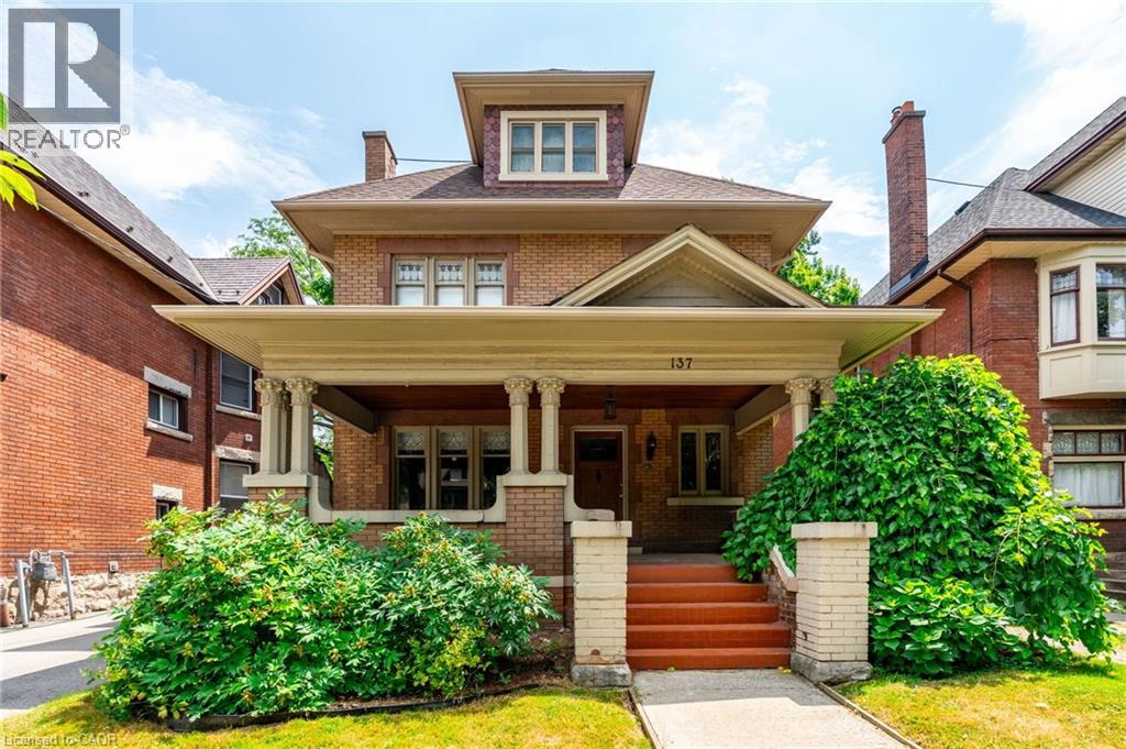 137 SHERMAN Avenue S, Hamilton, Ontario, L8M2R1 — Photo 2
