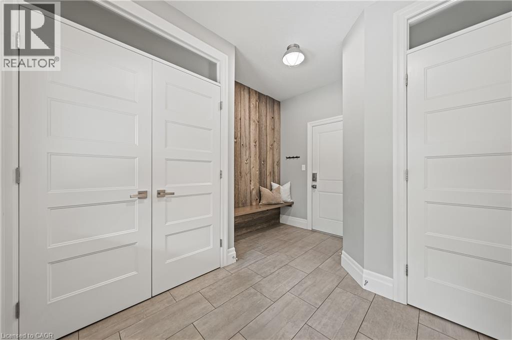 303 CASTLEFIELD Avenue, Waterloo, Ontario, N2K2M4 — Photo 18