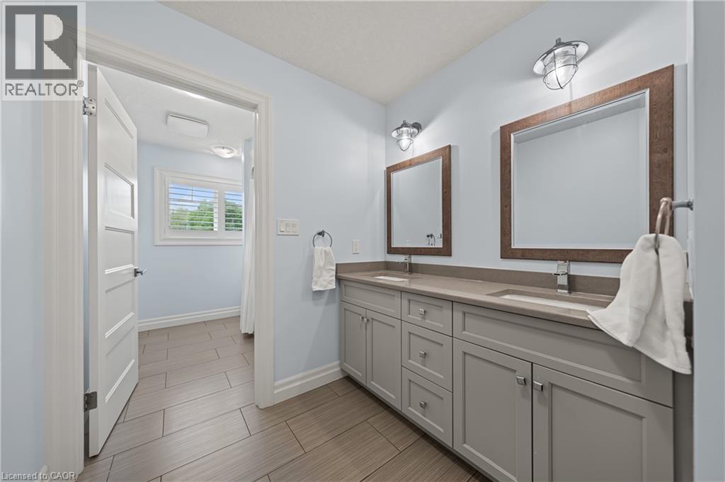 303 CASTLEFIELD Avenue, Waterloo, Ontario, N2K2M4 — Photo 44