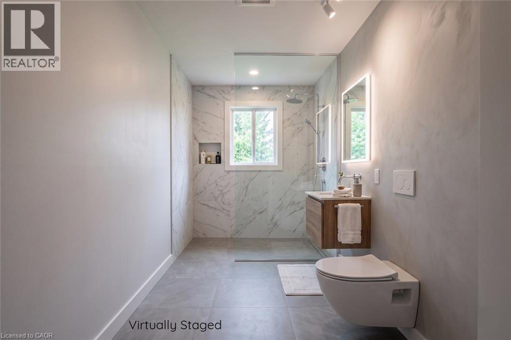 126 BASTILLE Street - 16