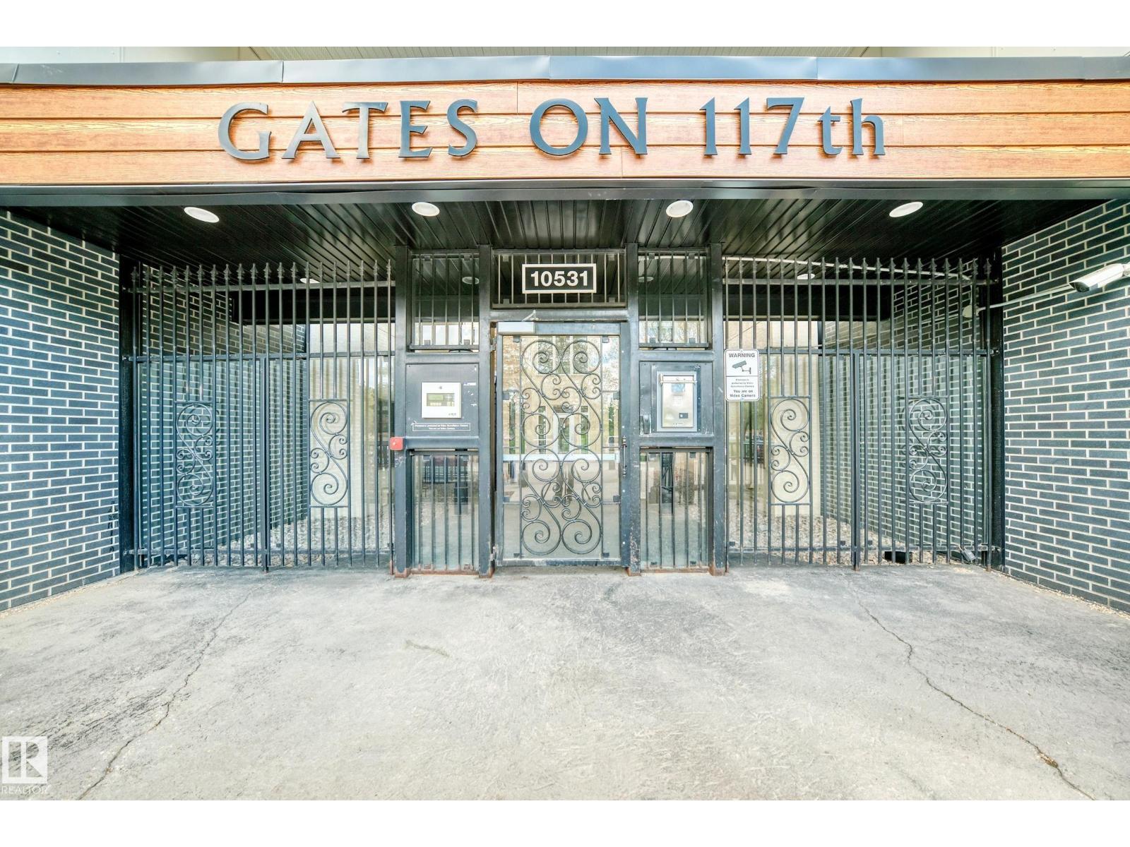 #216 10531 117 ST NW - 1
