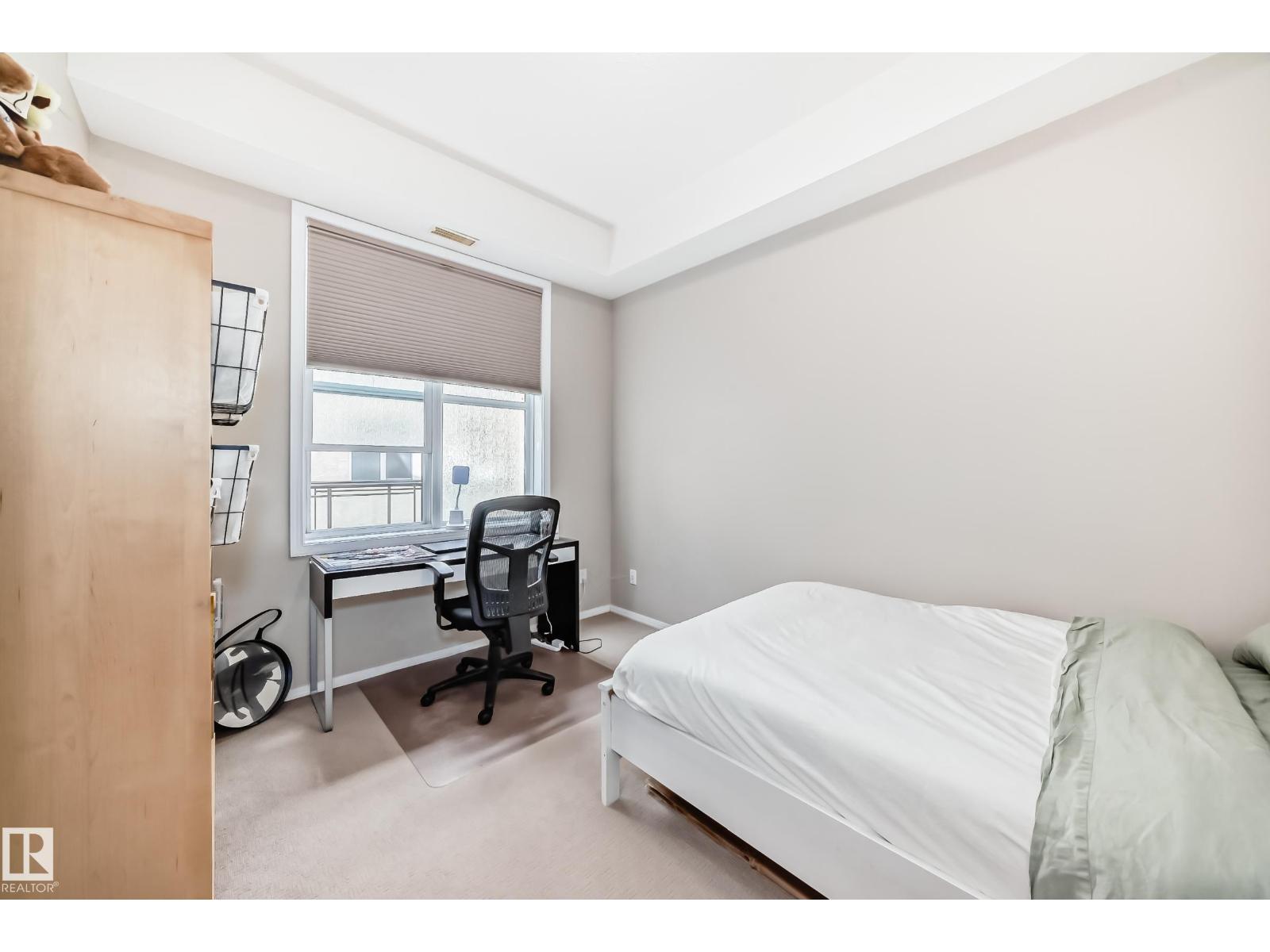 #216 10531 117 ST NW - 25