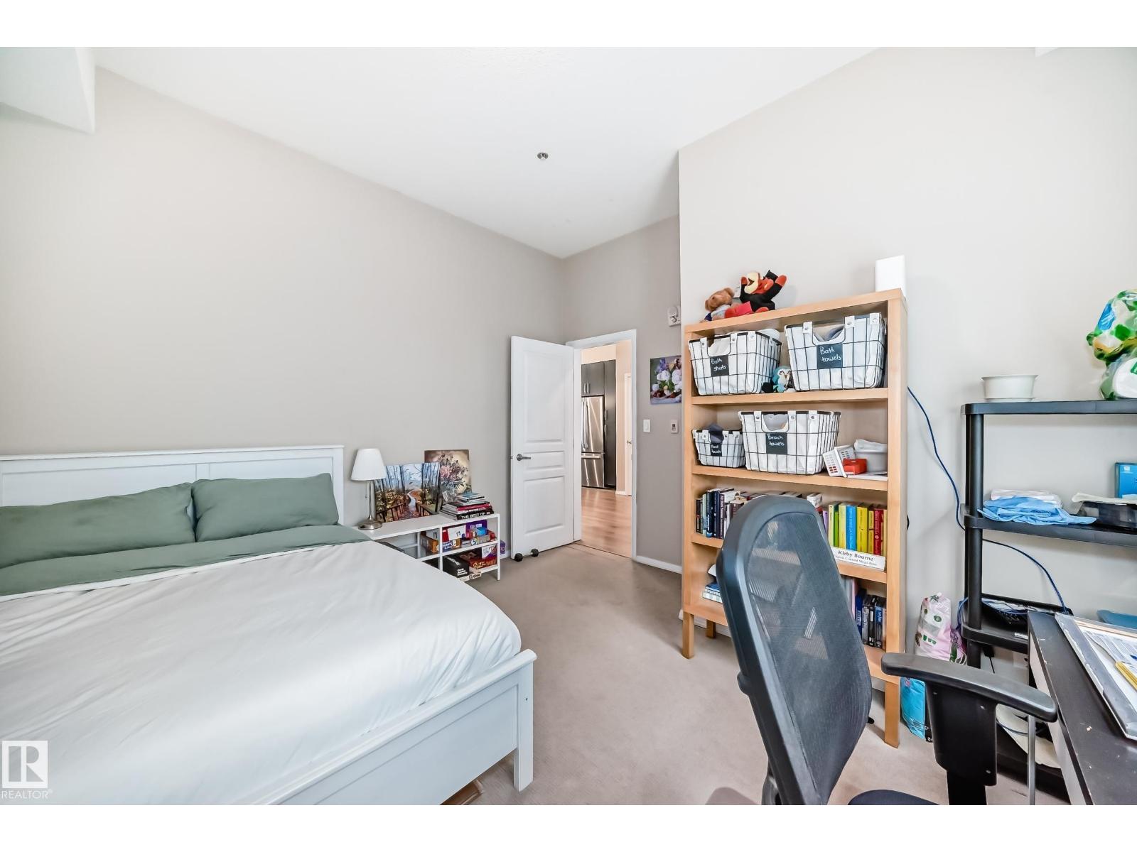 #216 10531 117 ST NW - 26
