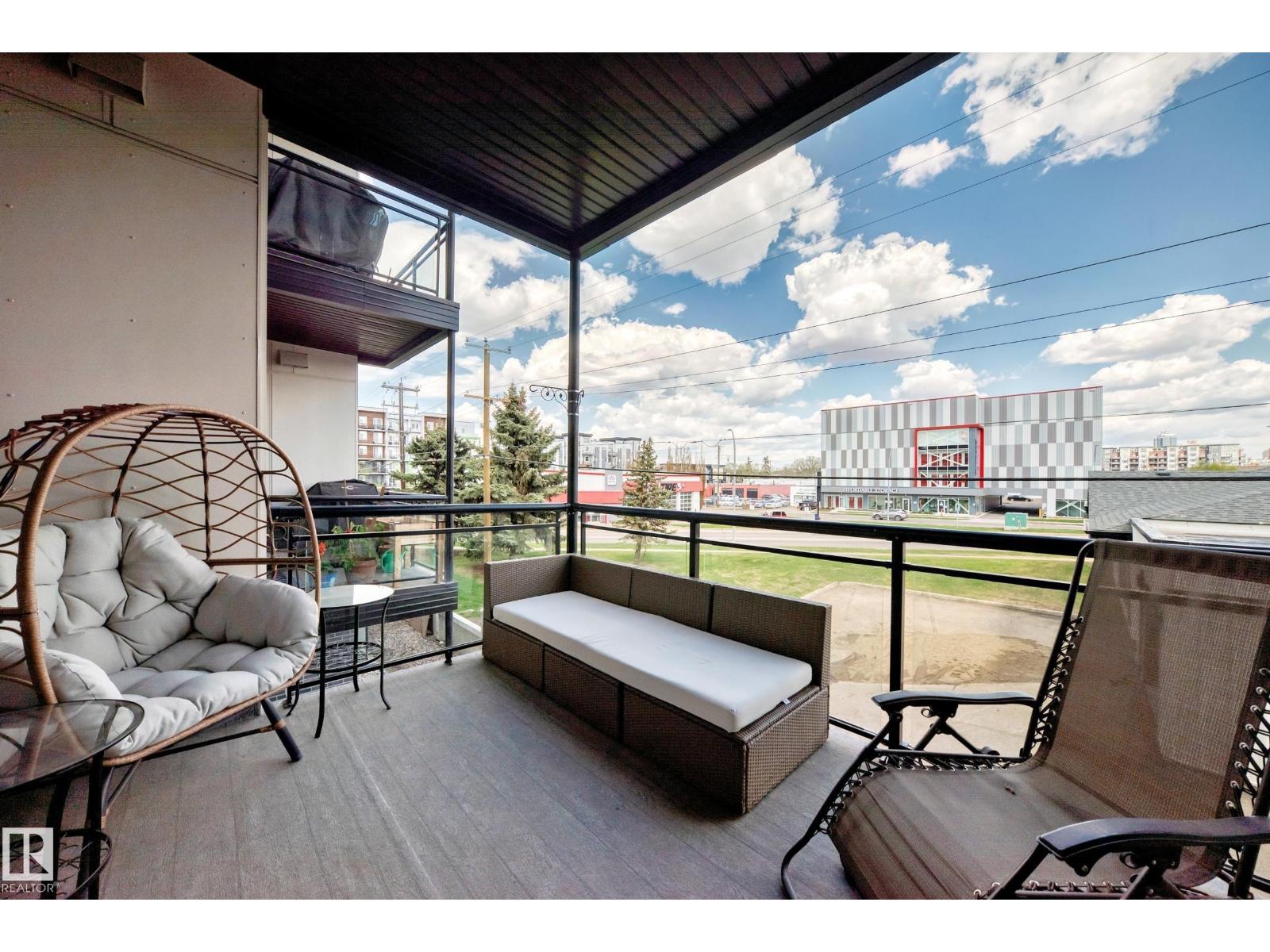 #216 10531 117 ST NW - 27