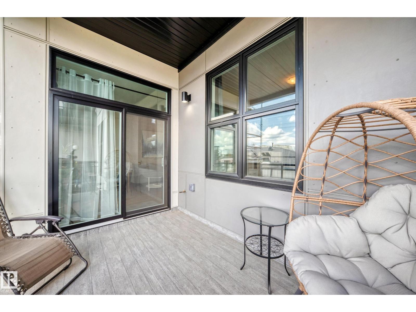 #216 10531 117 ST NW - 28