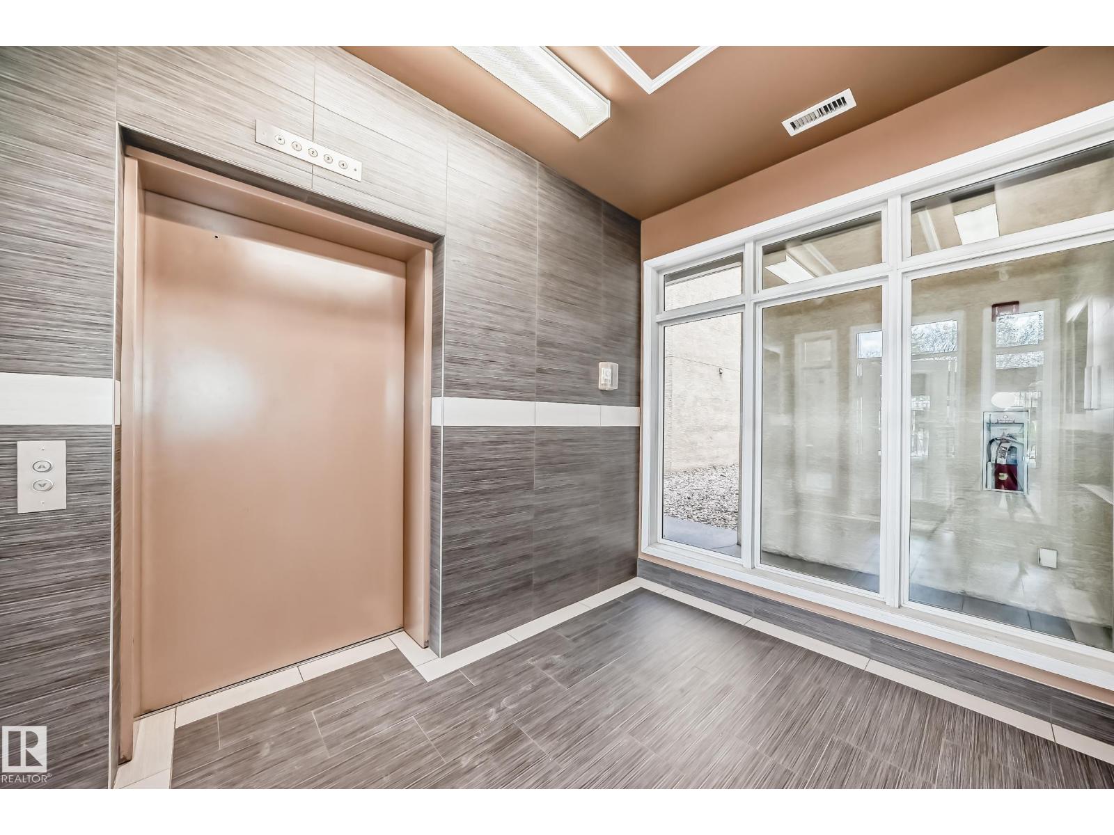 #216 10531 117 ST NW - 30