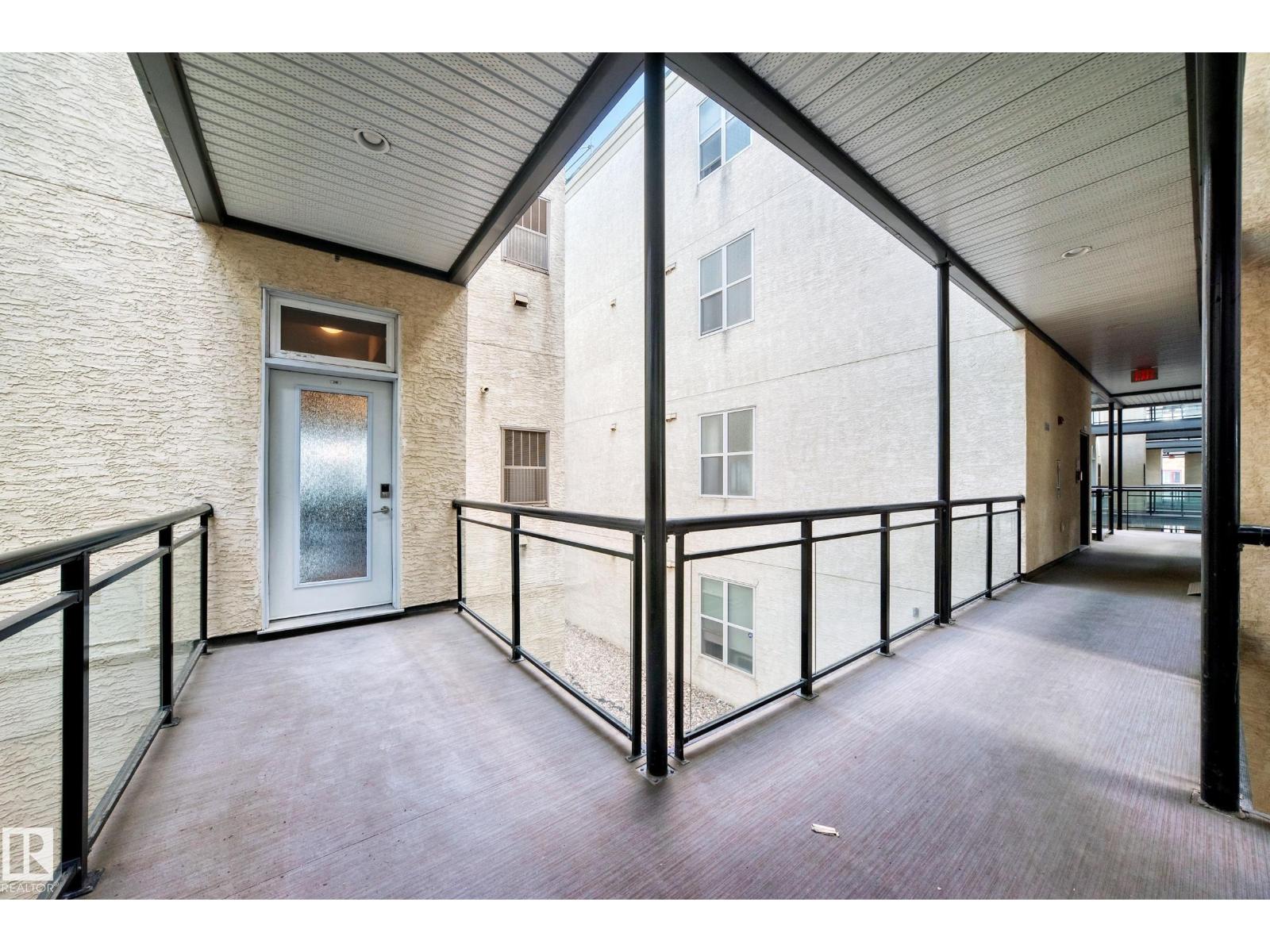 #216 10531 117 ST NW - 4