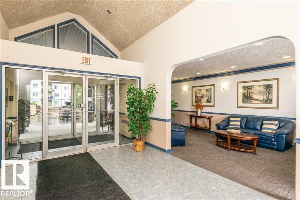 #424 16303 95 ST NW - 4