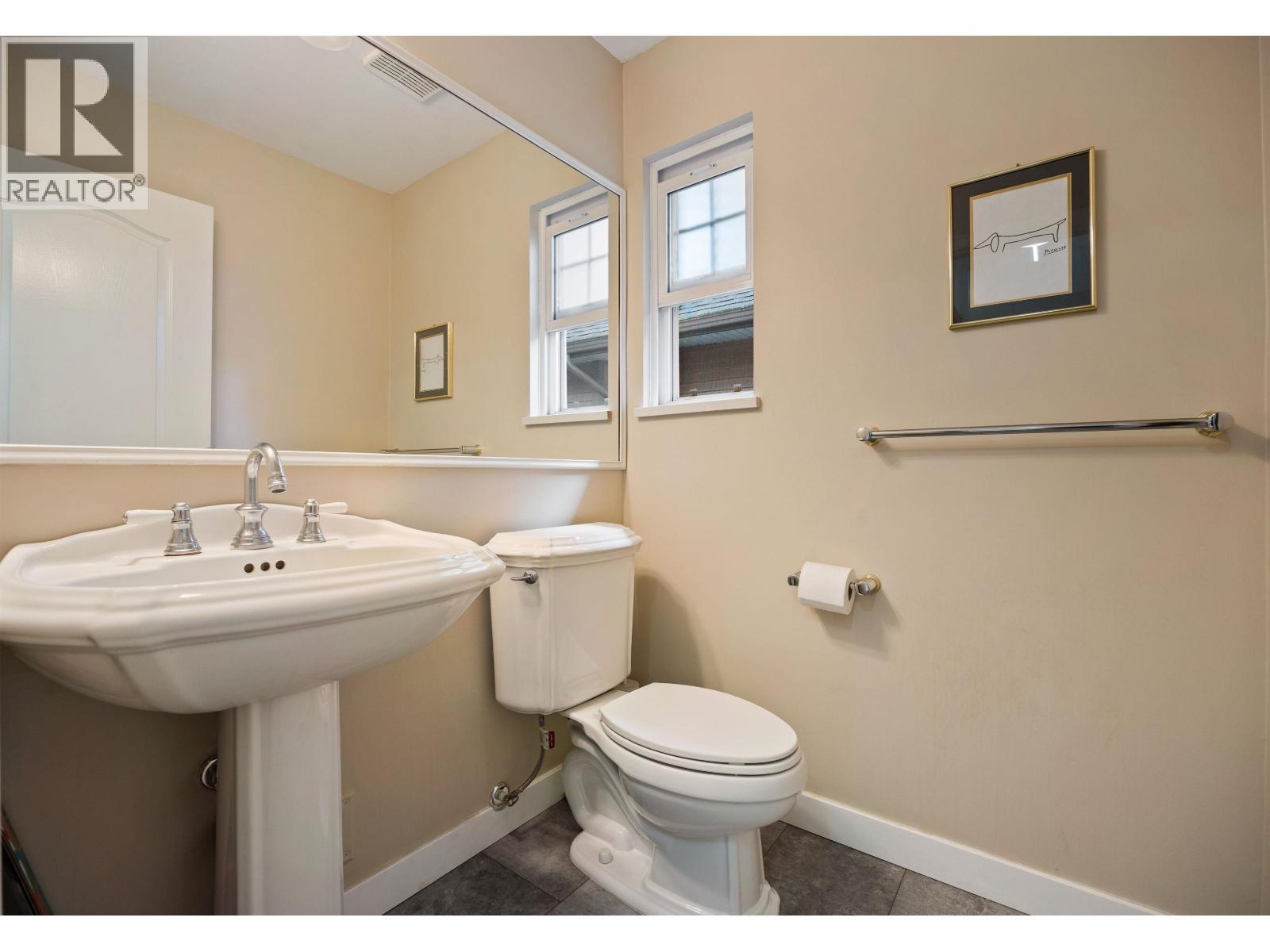 7 5201 OAKMOUNT CRESCENT, Burnaby