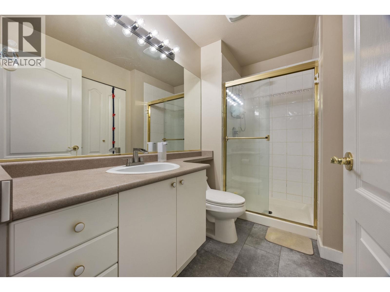 7 5201 OAKMOUNT CRESCENT, Burnaby