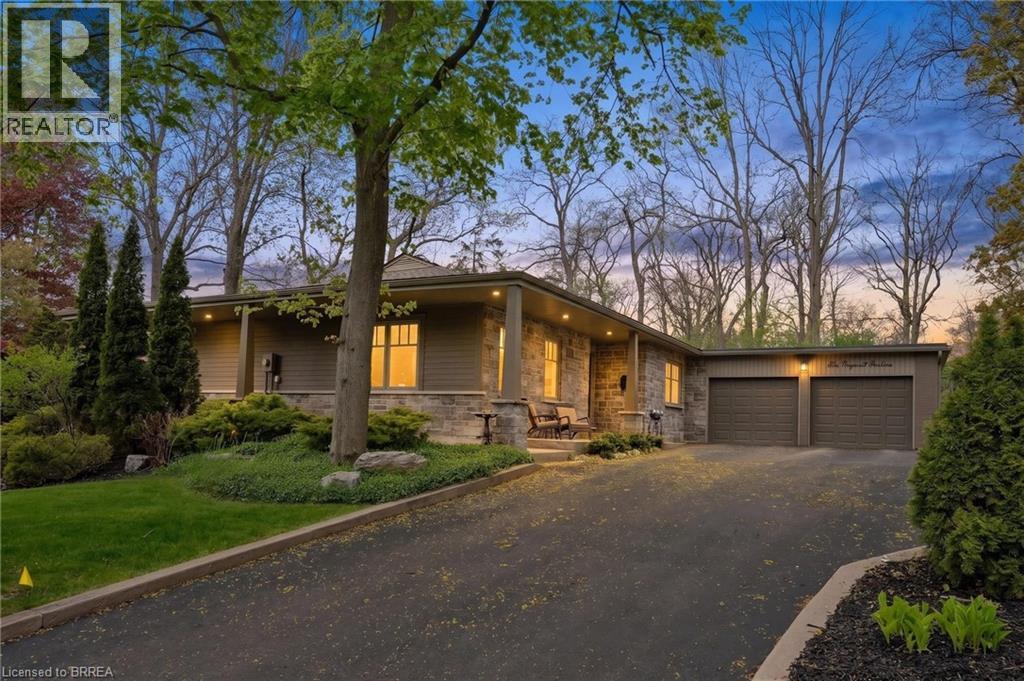 10 GAYWOOD Gardens, Brantford, Ontario, N3T5J8 — Photo 6
