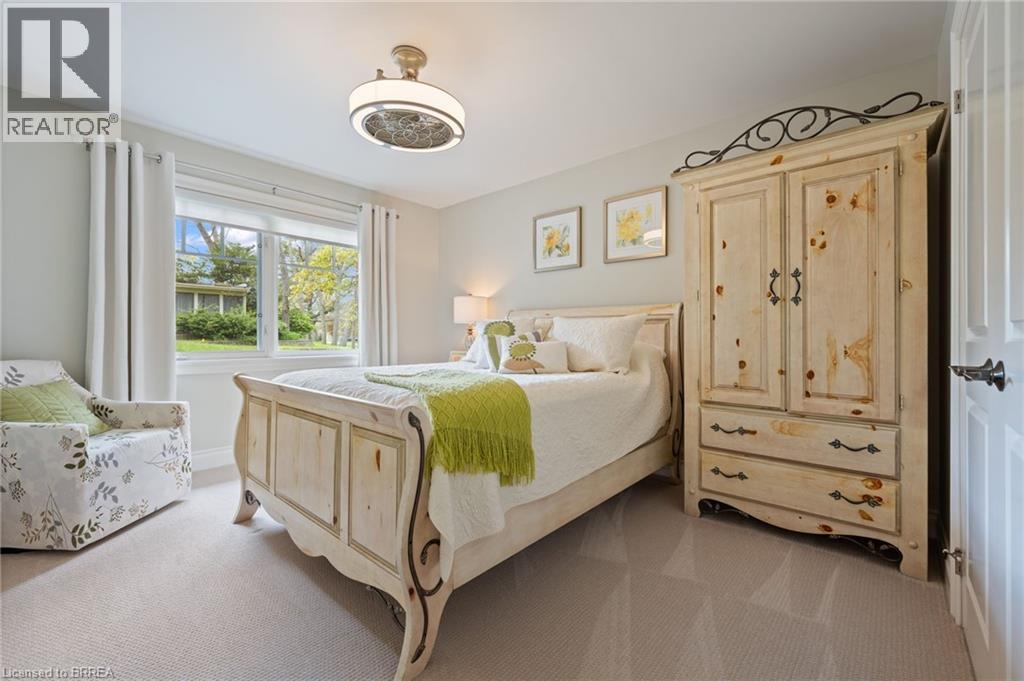 10 GAYWOOD Gardens - 22