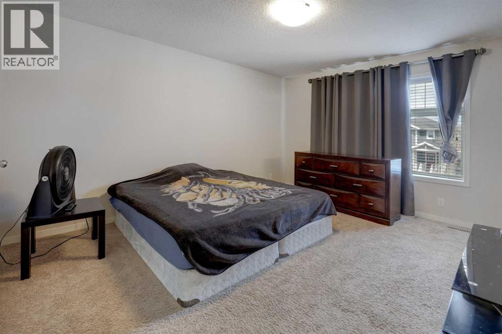 16 Fireside Place, Cochrane