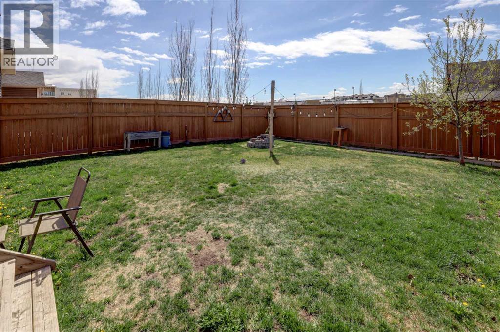 16 Fireside Place, Cochrane
