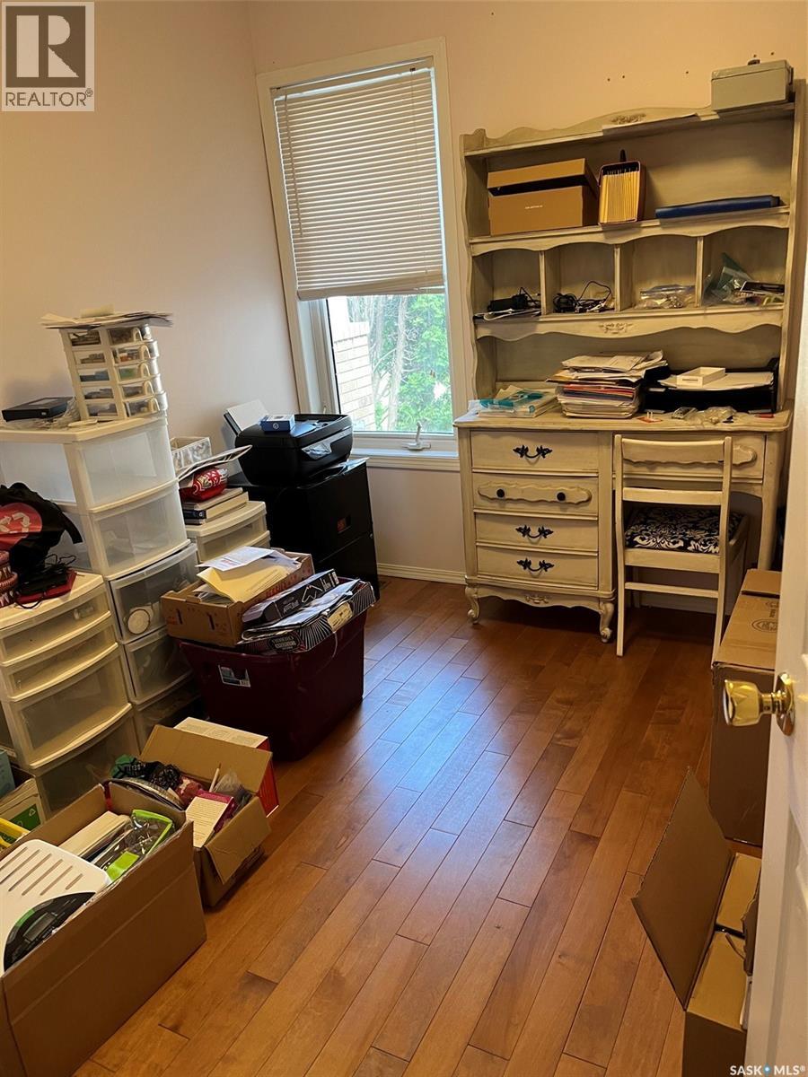 404 Petterson DRIVE - 6