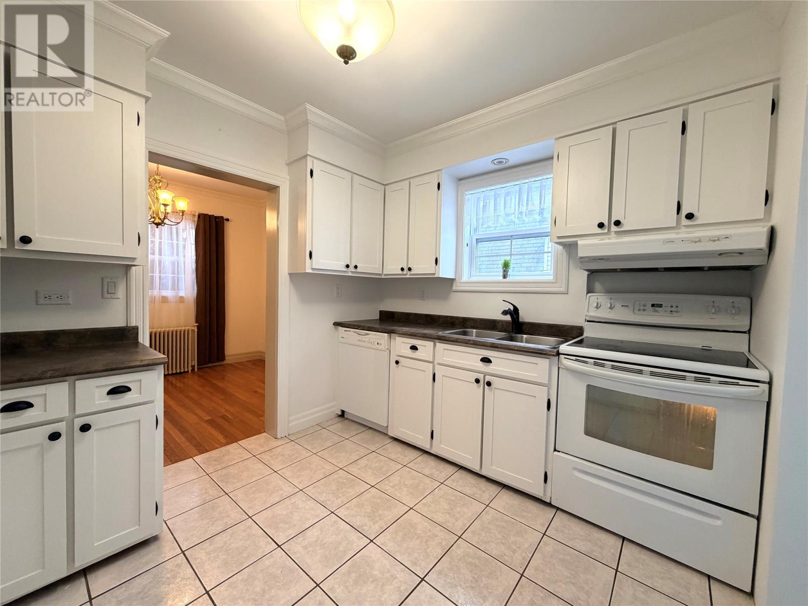 7 Beaumont Avenue - 6