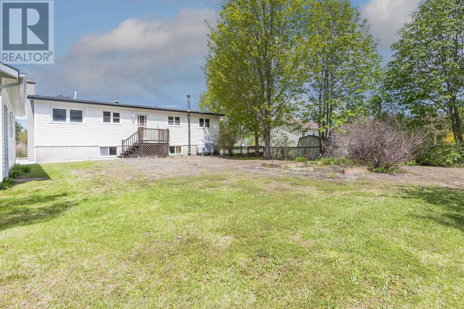 32 Aldred Road - 2