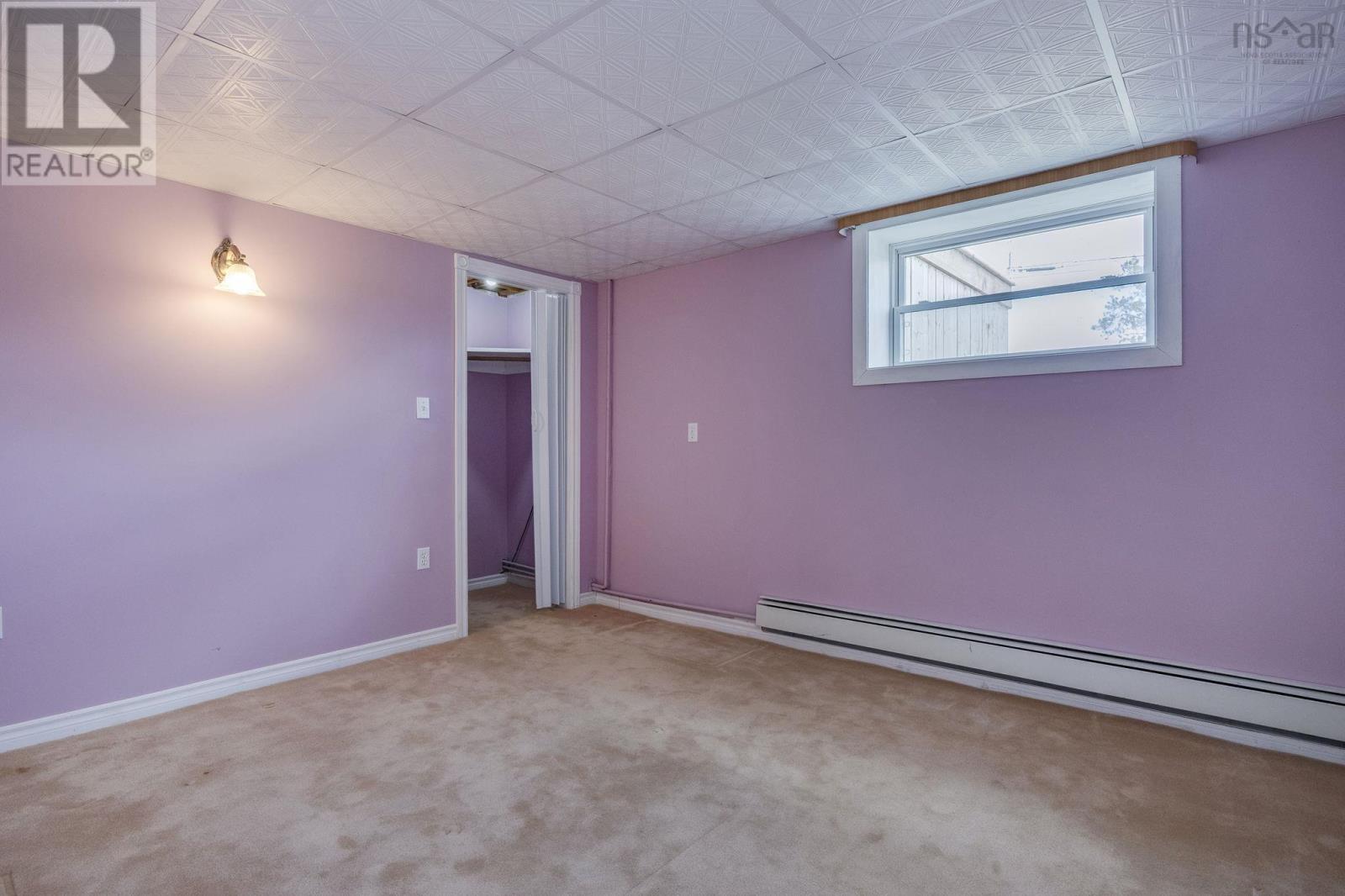 32 Aldred Road - 31