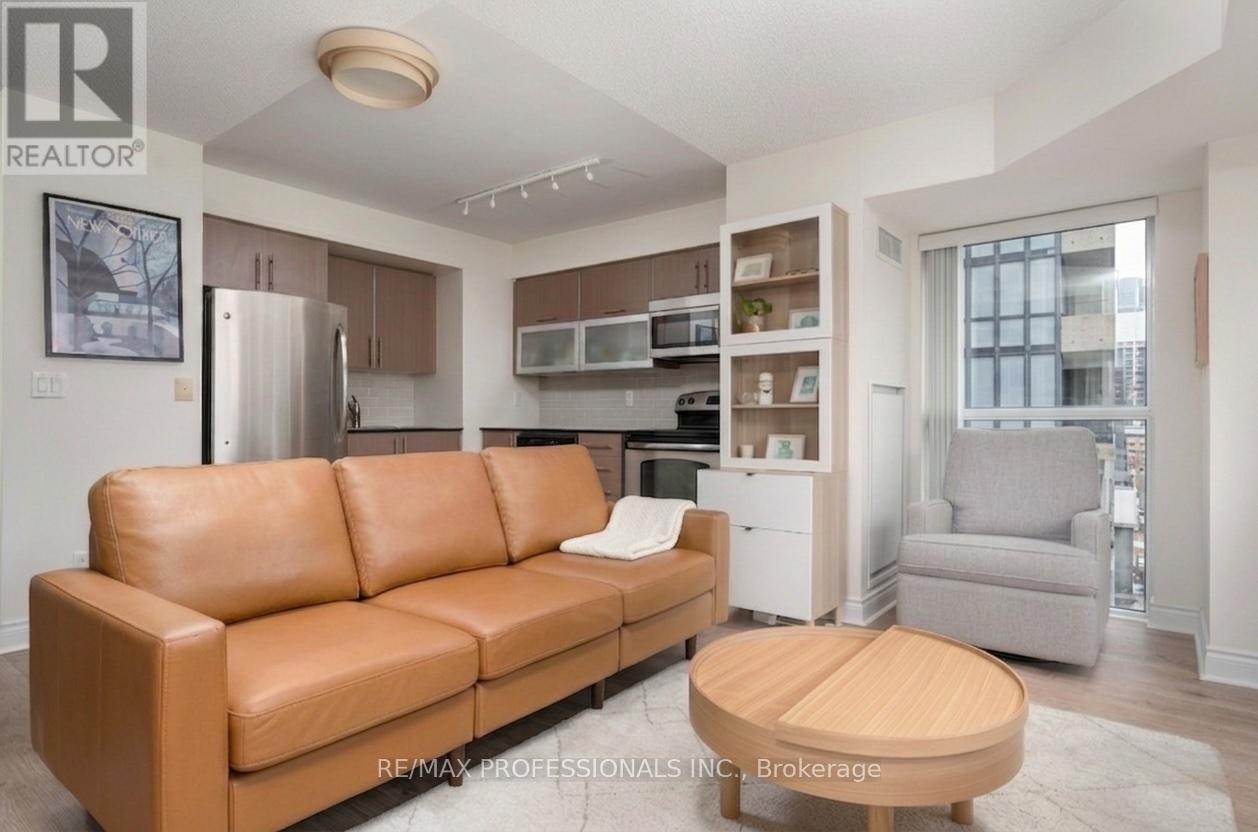 #1501 28 TED ROGERS WAY - 11
