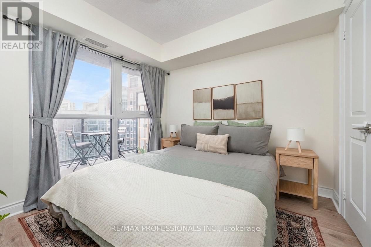 #1501 28 TED ROGERS WAY - Image 3