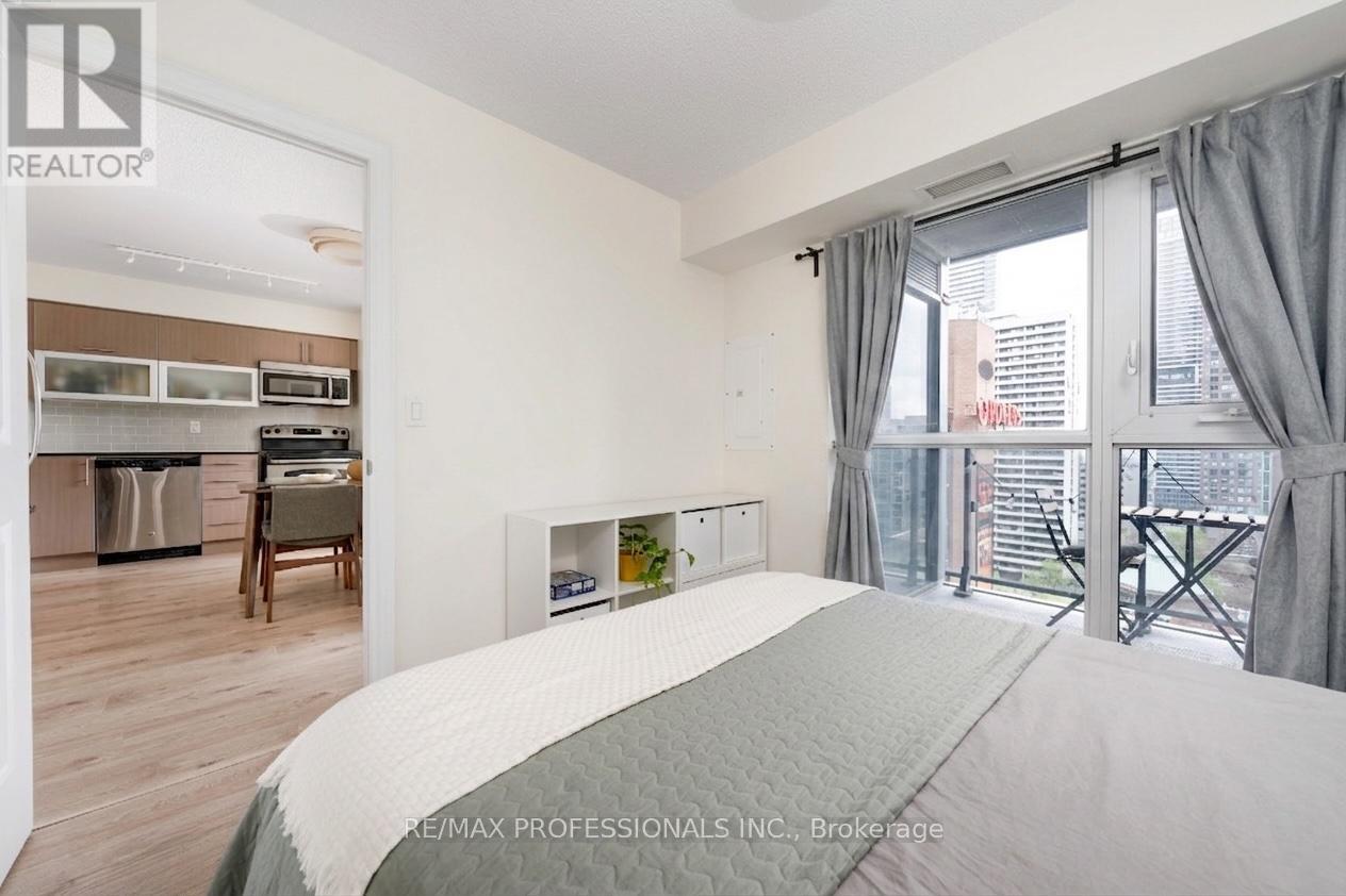 #1501 28 TED ROGERS WAY - 8