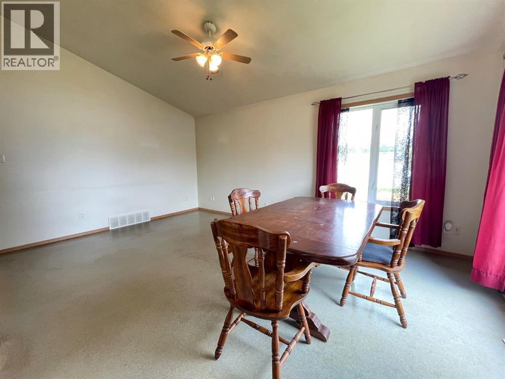 26, 1st Avenue SW - 5