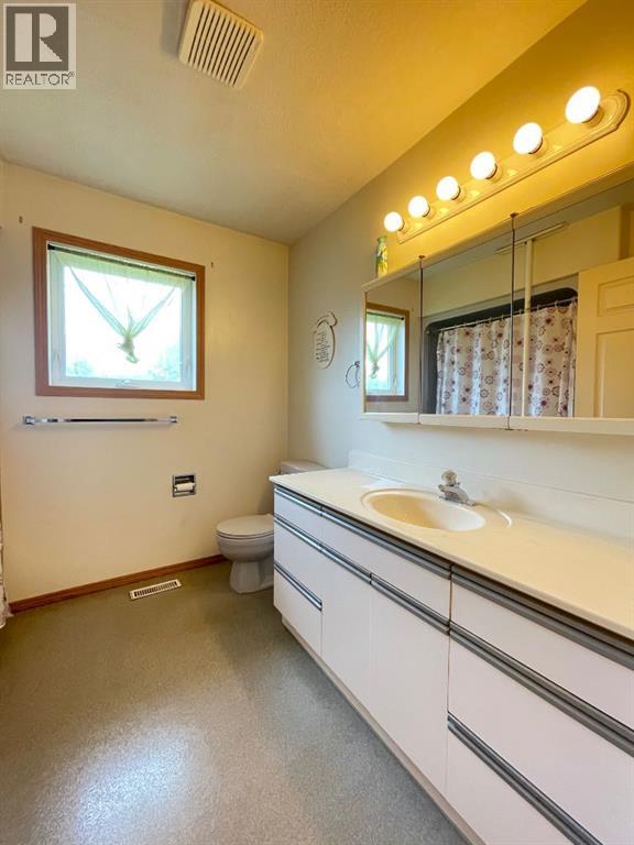 26, 1st Avenue SW - 9