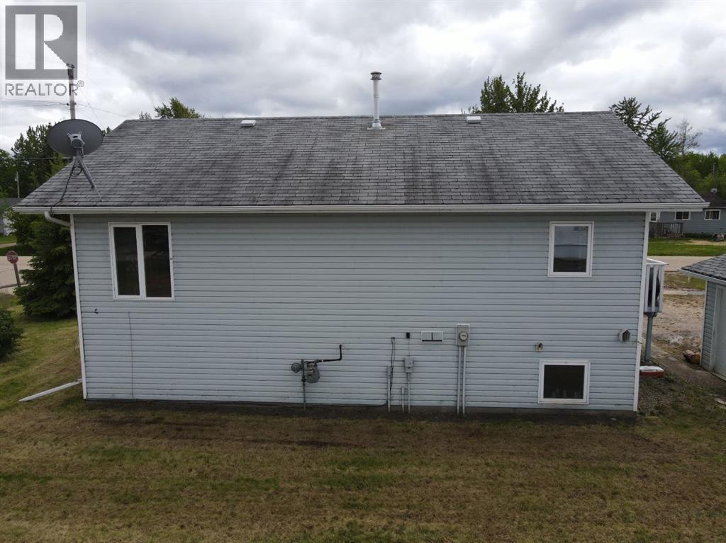 26, 1st Avenue SW - 10