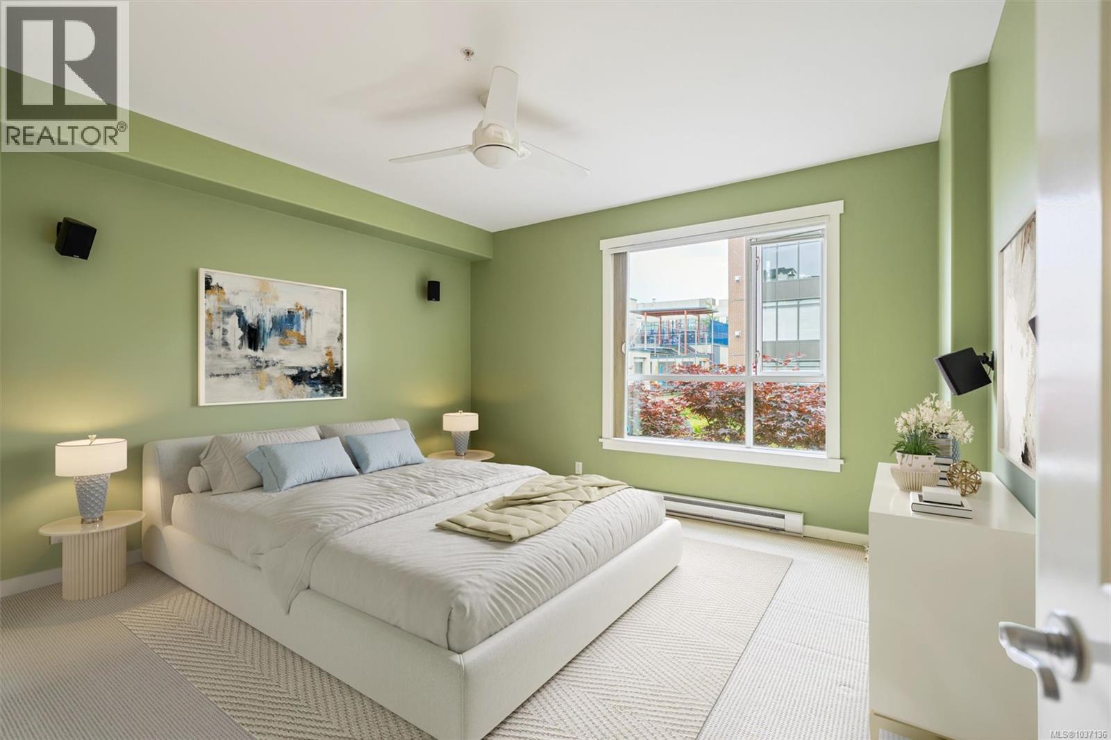 #207 330 Waterfront Cres - 16