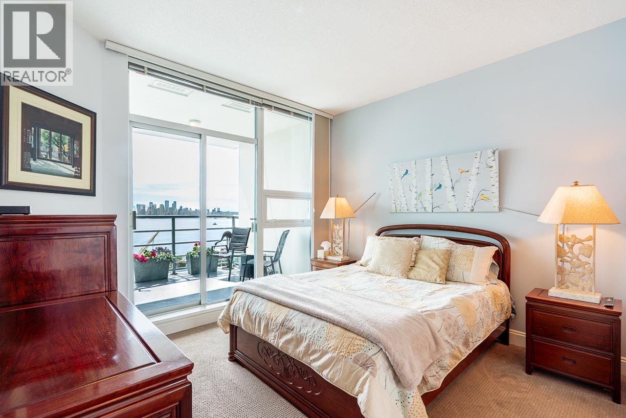 1503 138 E ESPLANADE AVENUE, North Vancouver